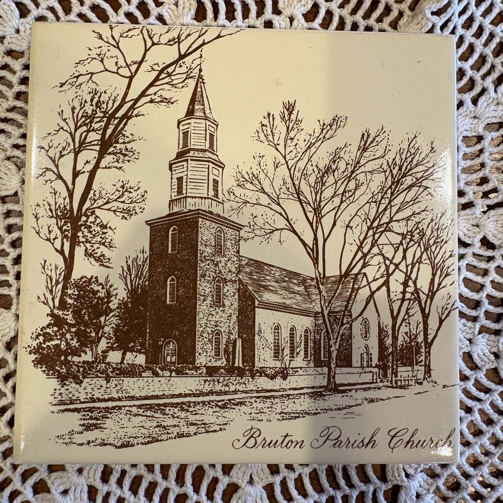 Ceramic tile trivet of the Bruton Parish Church in Williamsburg, Virginia